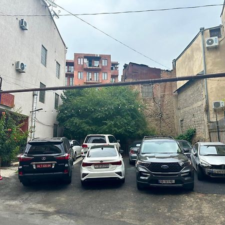 ホテル Qeroli Old Town ティビリシ エクステリア 写真